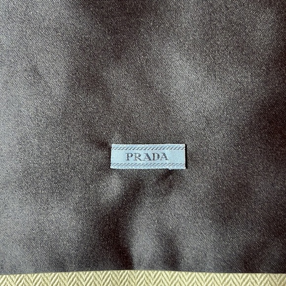 Two Prada Duffel bags - Picture 5 of 5